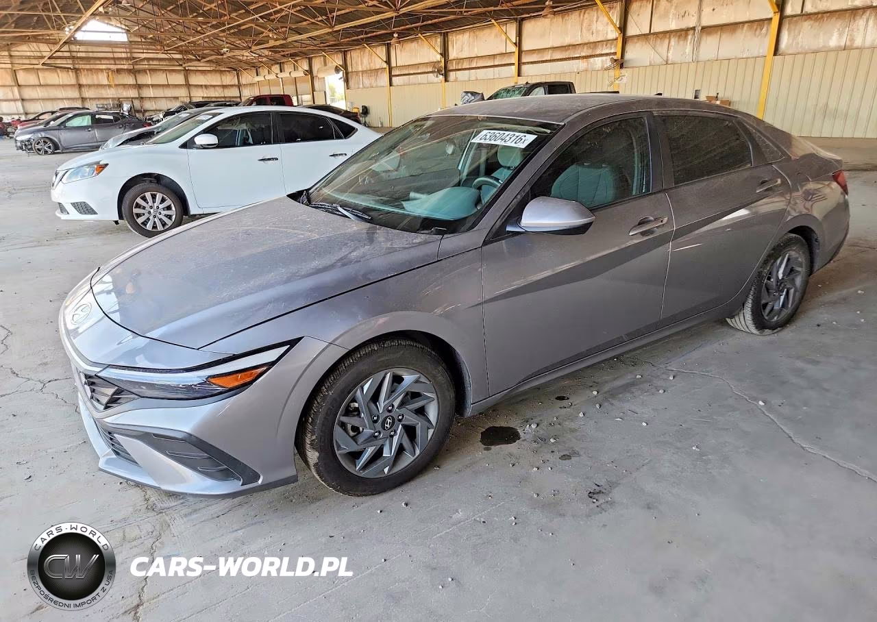 2024 Hyundai Elantra Sel – zdjęcie 1 z 12
