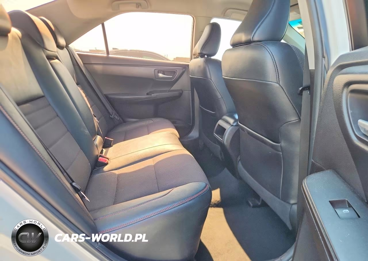 2016 Toyota Camry Se VIN:4T1BF1FKXGU249586 - 10