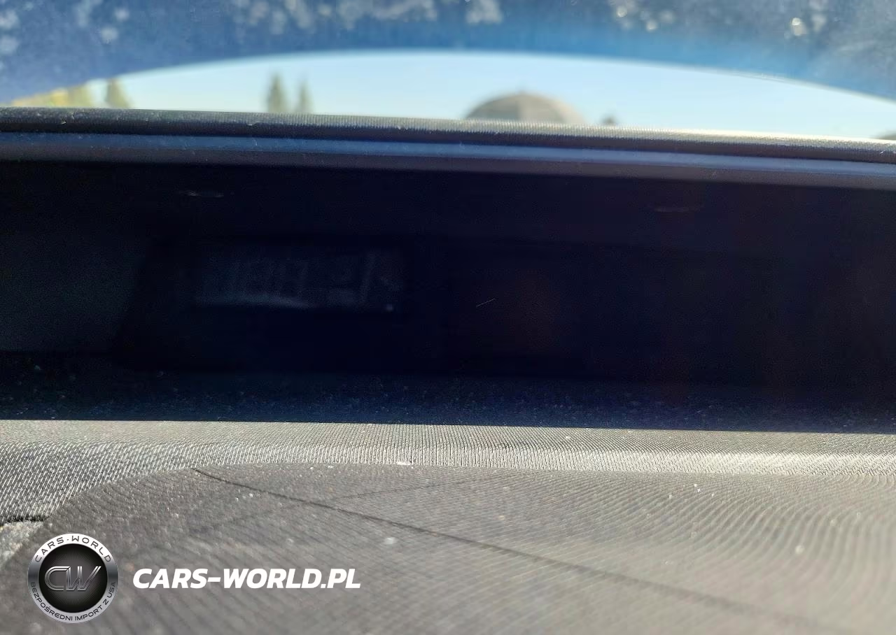 2013 Toyota Prius C Two VIN:JTDKDTB34D1528825 - 9