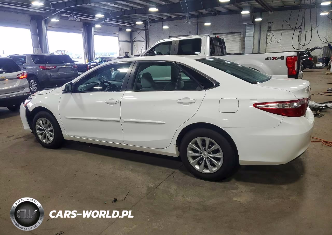 2017 Toyota Camry Le VIN:4T1BF1FK5HU371290 - 2