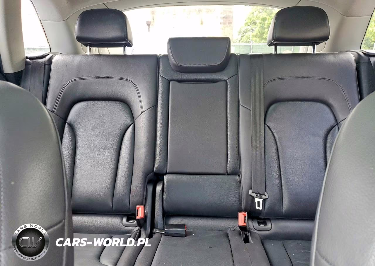 2016 Audi Q5 Premium Plus VIN:WA1L2AFP8GA125022 - 10