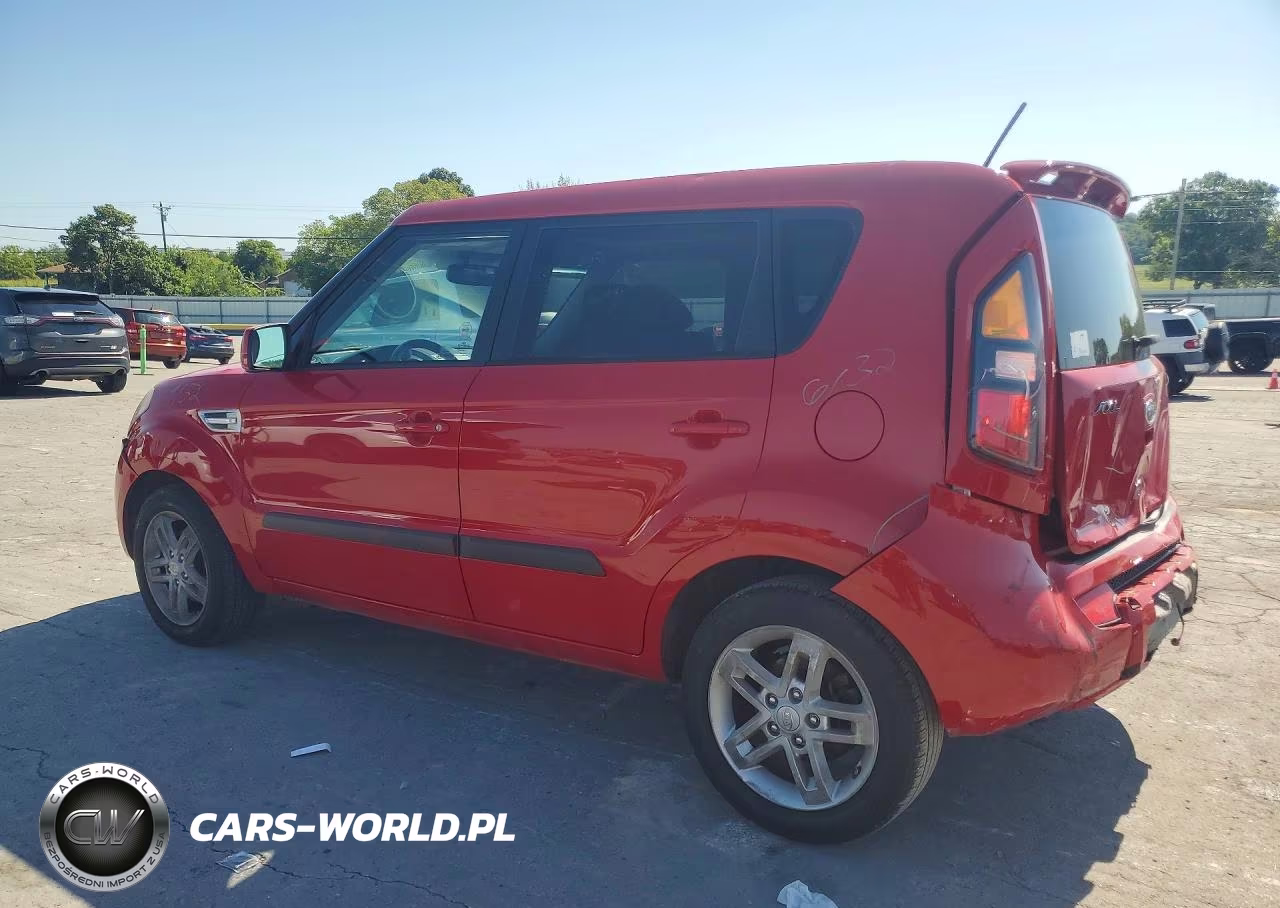 2011 Kia Soul + VIN:KNDJT2A23B7292065 - 2