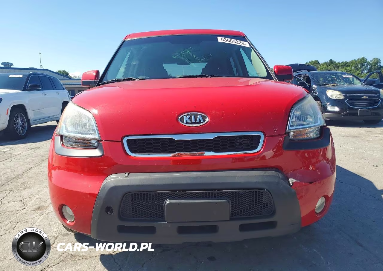 2011 Kia Soul + VIN:KNDJT2A23B7292065 - 5