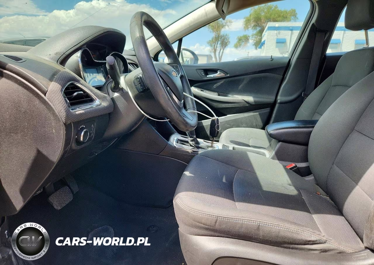 2018 Chevrolet Cruze Lt VIN:1G1BE5SM4J7117962 - 7