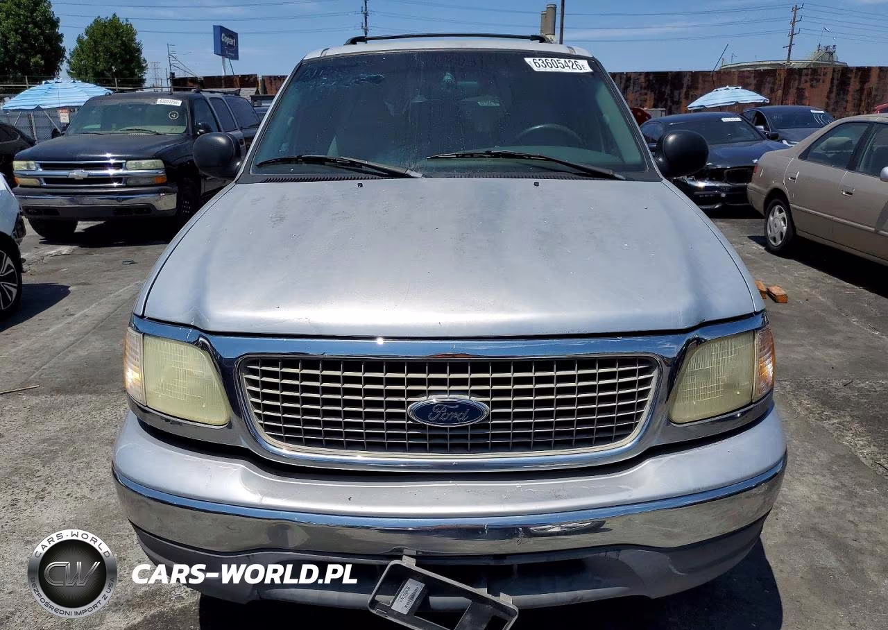 2002 Ford Expedition Xlt VIN:1FMRU15W62LA99113 - 5