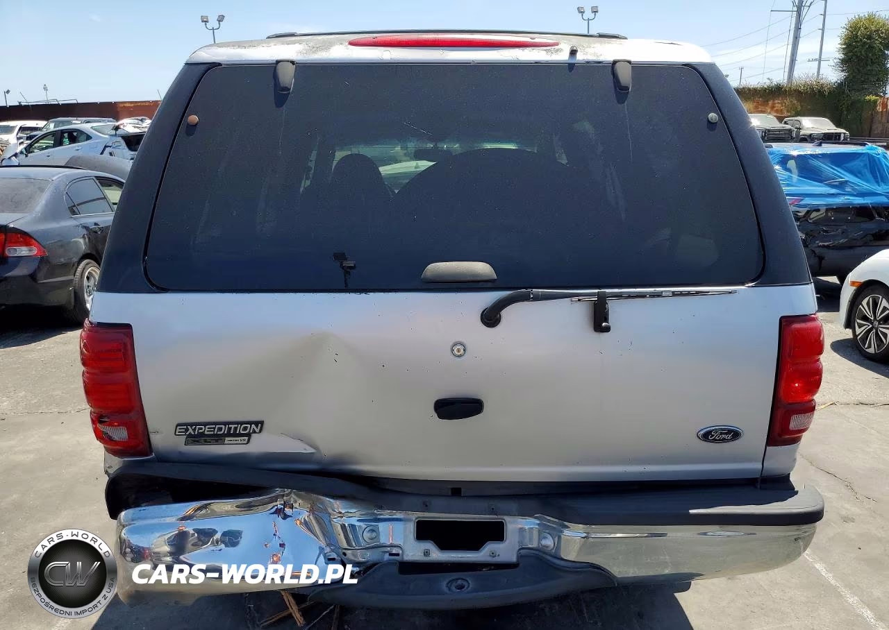 2002 Ford Expedition Xlt VIN:1FMRU15W62LA99113 - 6