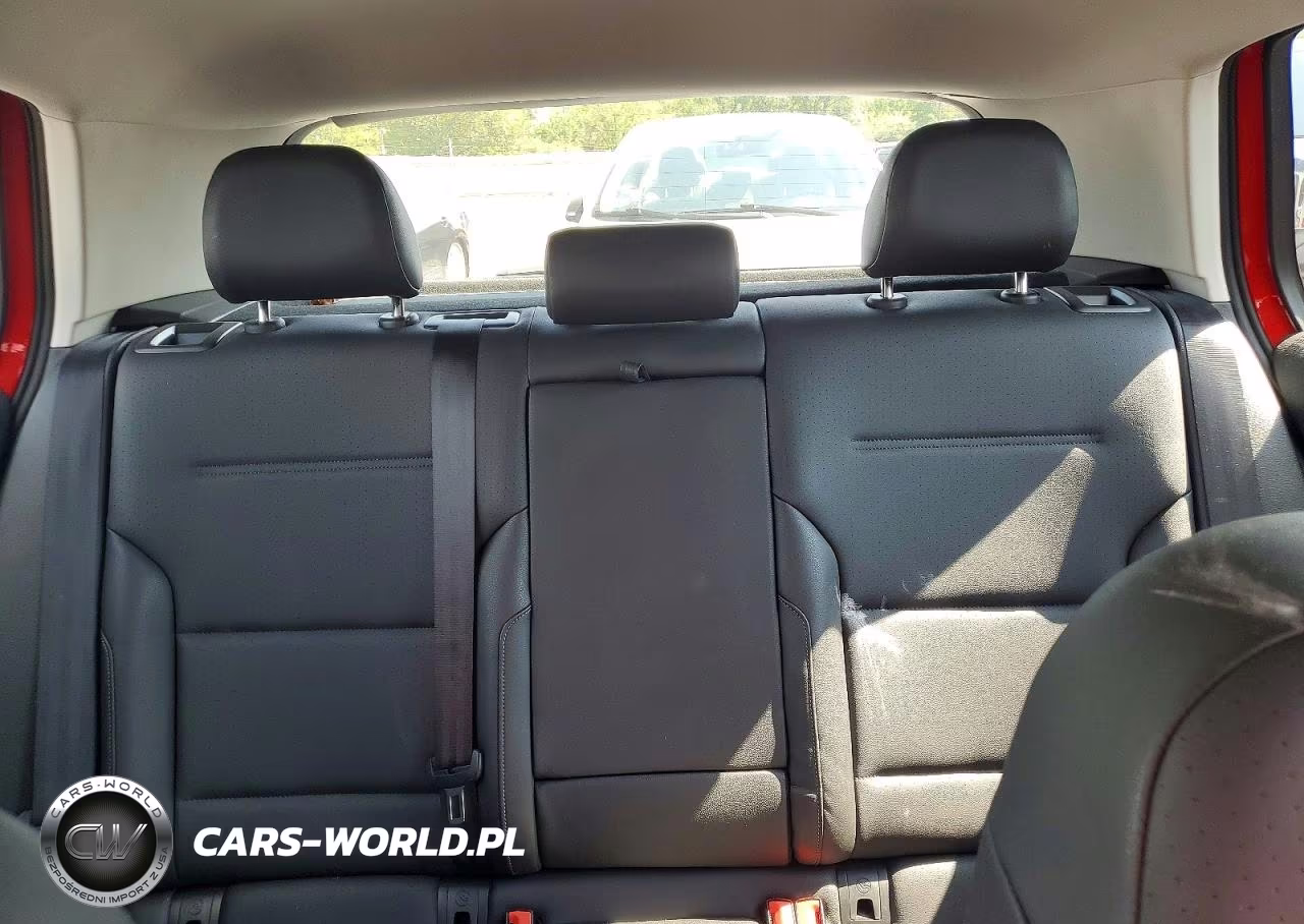 2015 Volkswagen Golf VIN:3VW217AU1FM008319 - 10