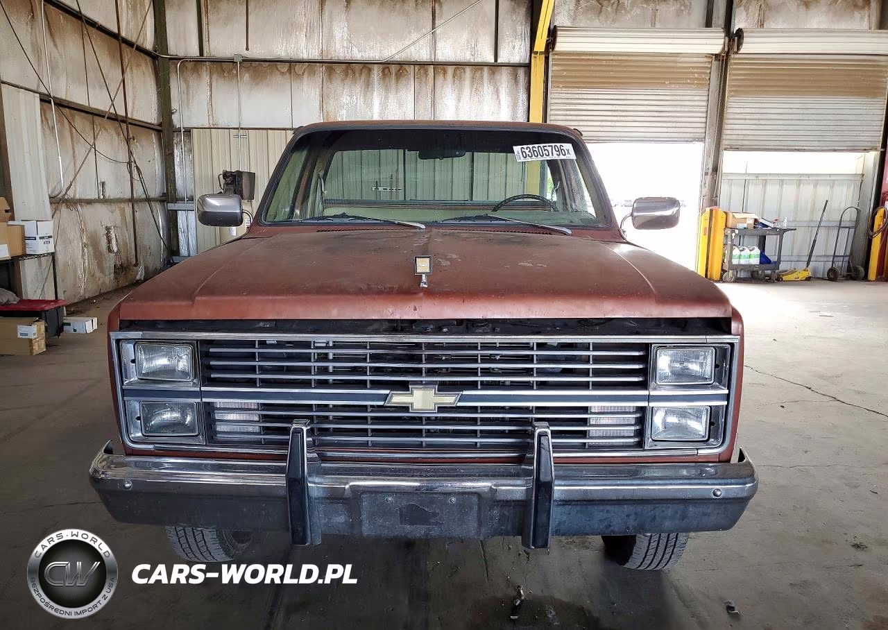 1983 Chevrolet C20 VIN:2GCGC24W8D1130117 - 5