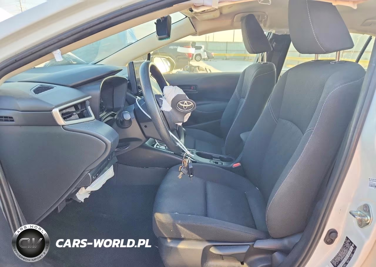 2024 Toyota Corolla Hybrid Le VIN:JTDBCMFE6R3068230 - 7
