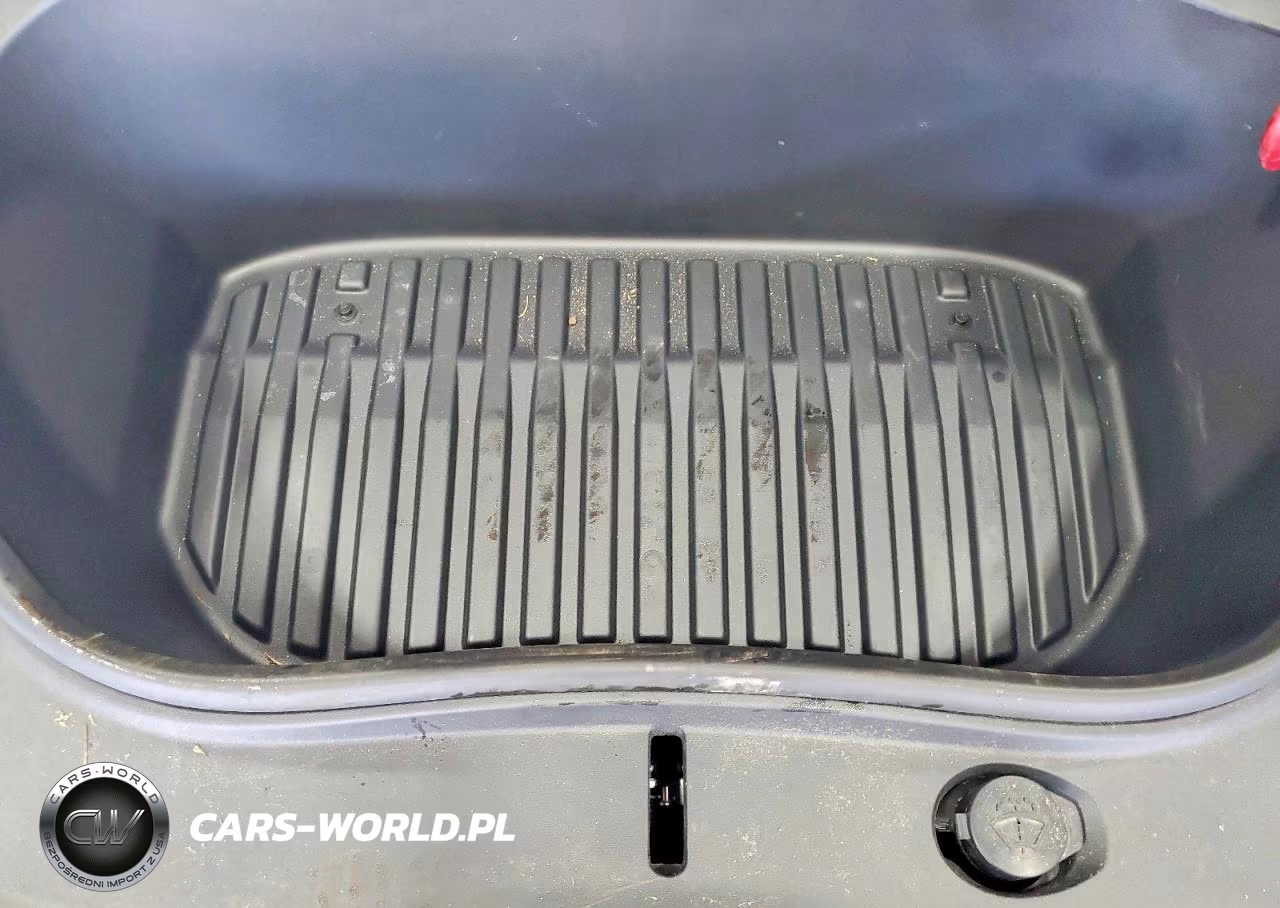2025 Tesla Model 3 VIN:5YJ3E1EA8SF034410 - 11