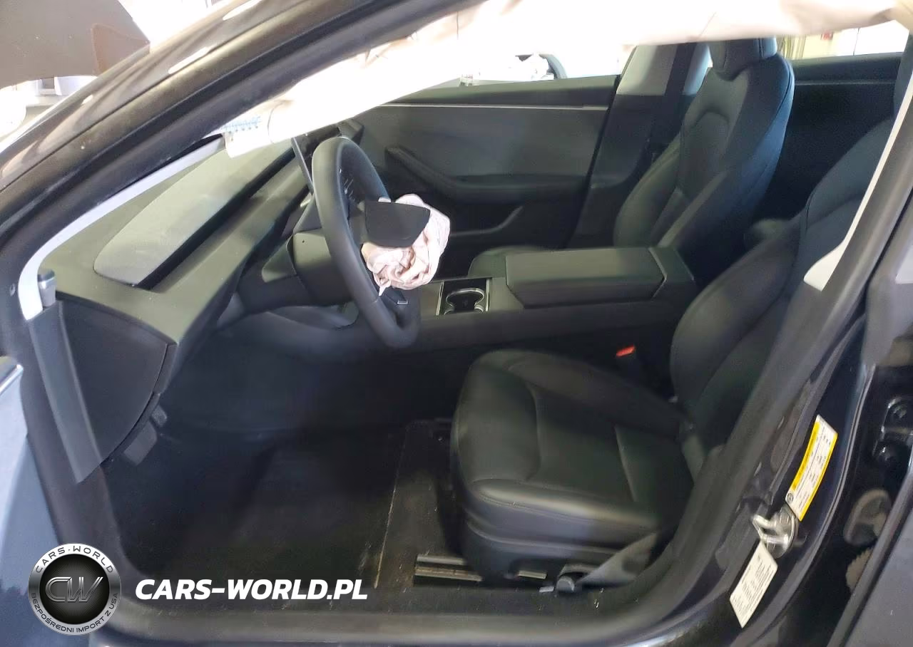 2025 Tesla Model 3 VIN:5YJ3E1EA8SF034410 - 7