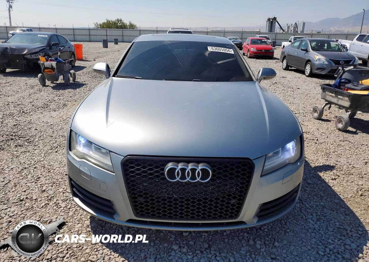 2012 Audi A7 Prestige VIN:WAUSGAFC6CN001590 - 5