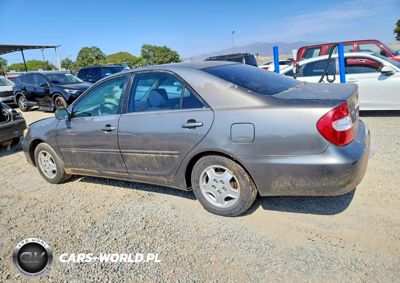 2003 Toyota Camry Le VIN:4T1BE32K73U191581 - 2