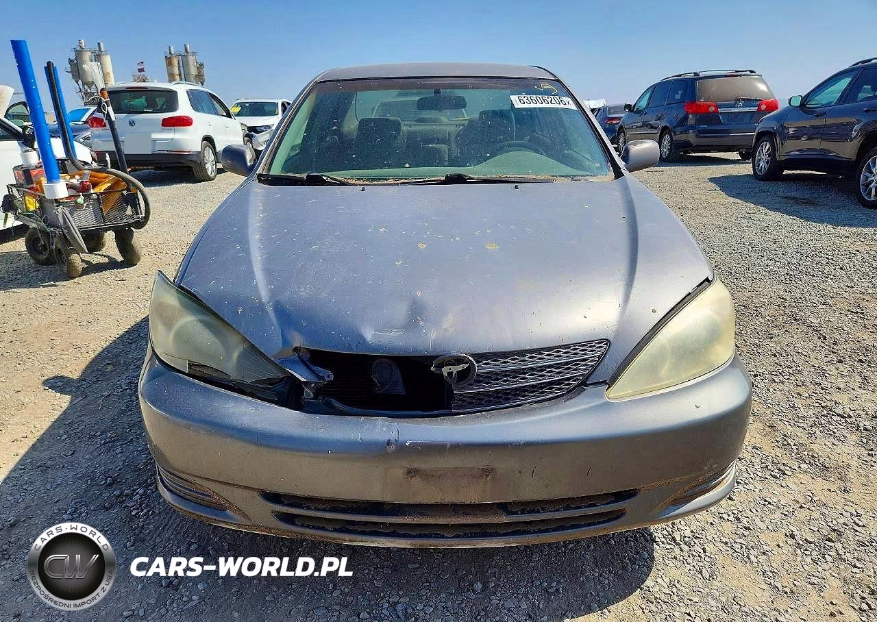 2003 Toyota Camry Le VIN:4T1BE32K73U191581 - 5