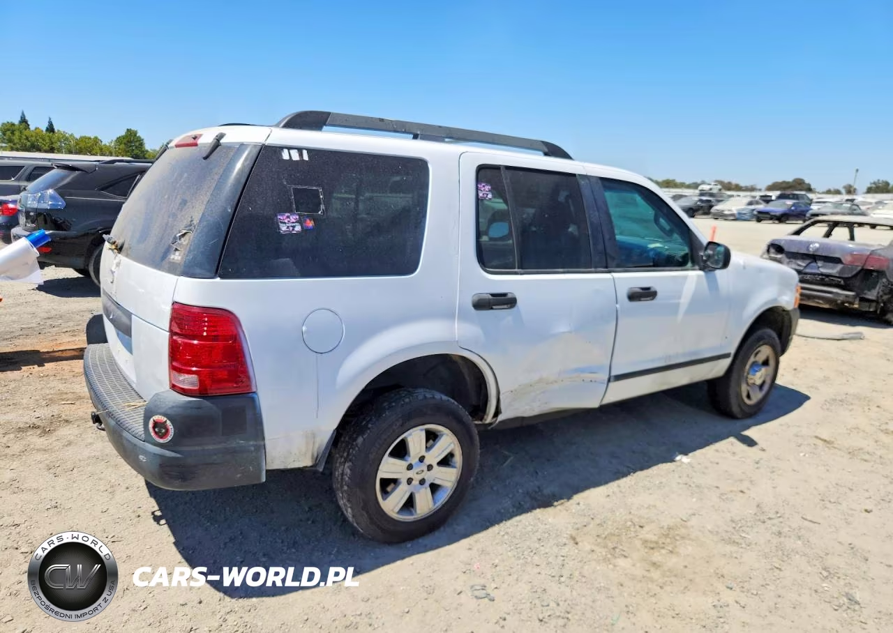 2005 Ford Explorer Xls VIN:1FMZU62E95UB48456 - 3