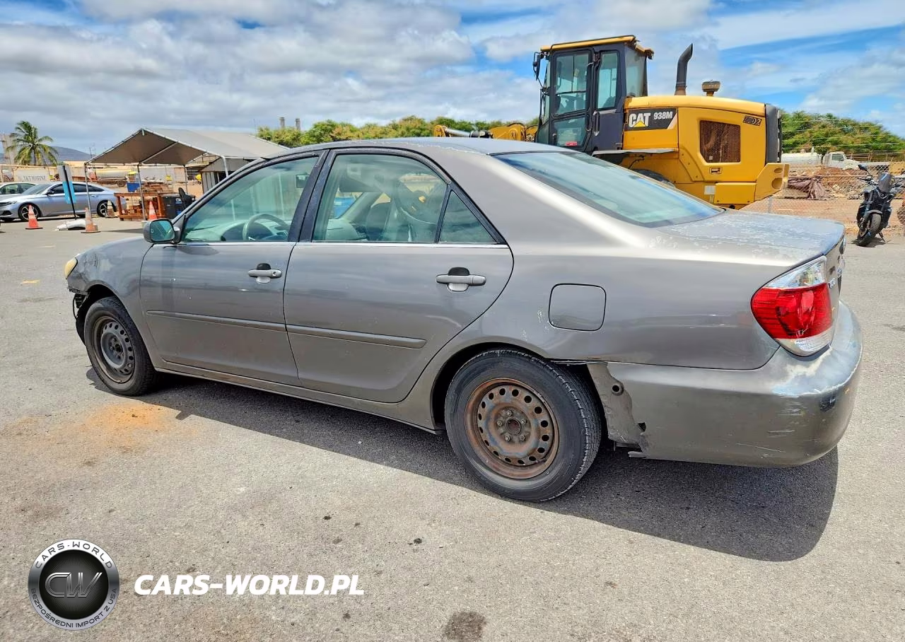 2005 Toyota Camry Standard VIN:JTDBE30K353002330 - 2