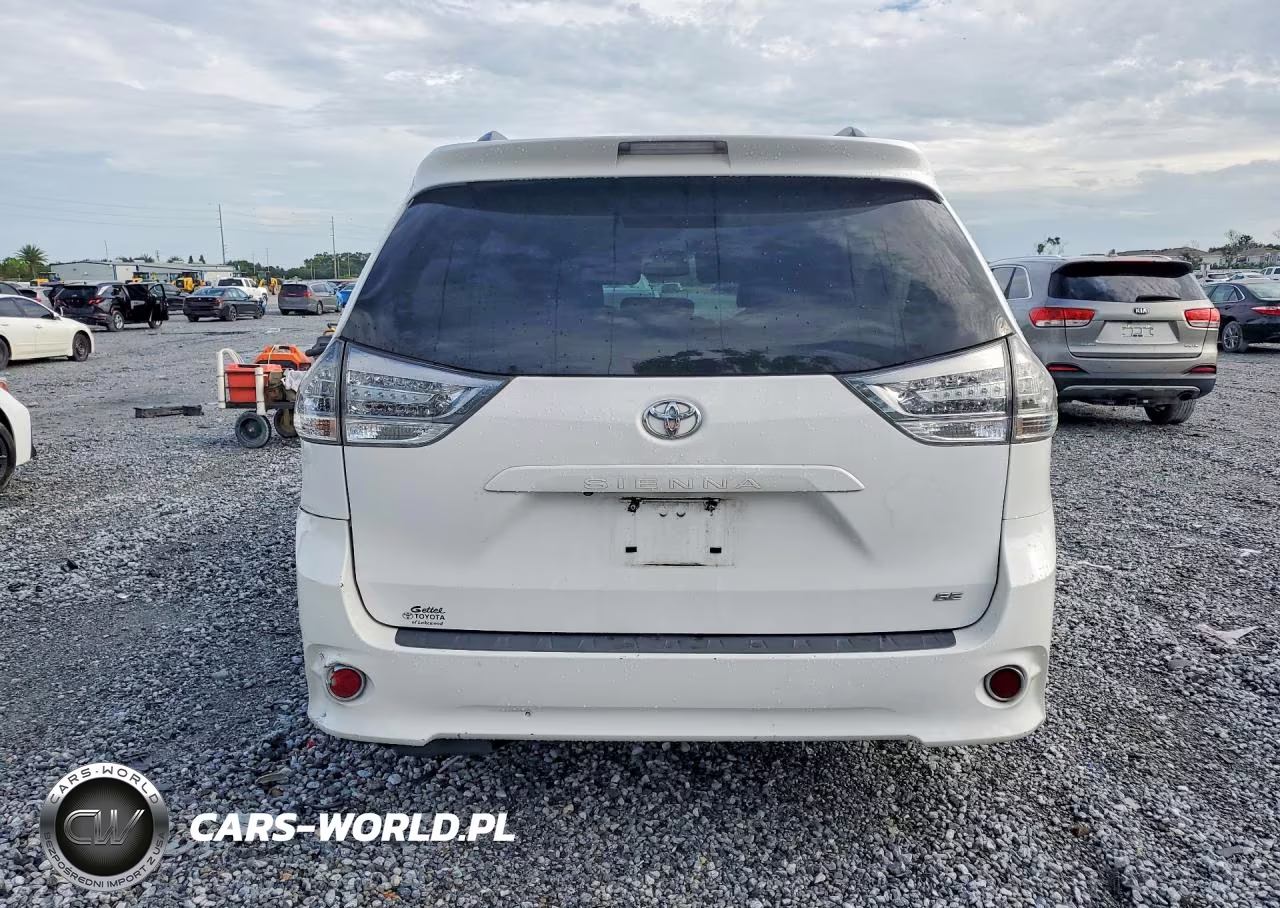 2015 Toyota Sienna Sport VIN:5TDXK3DC1FS621607 - 6