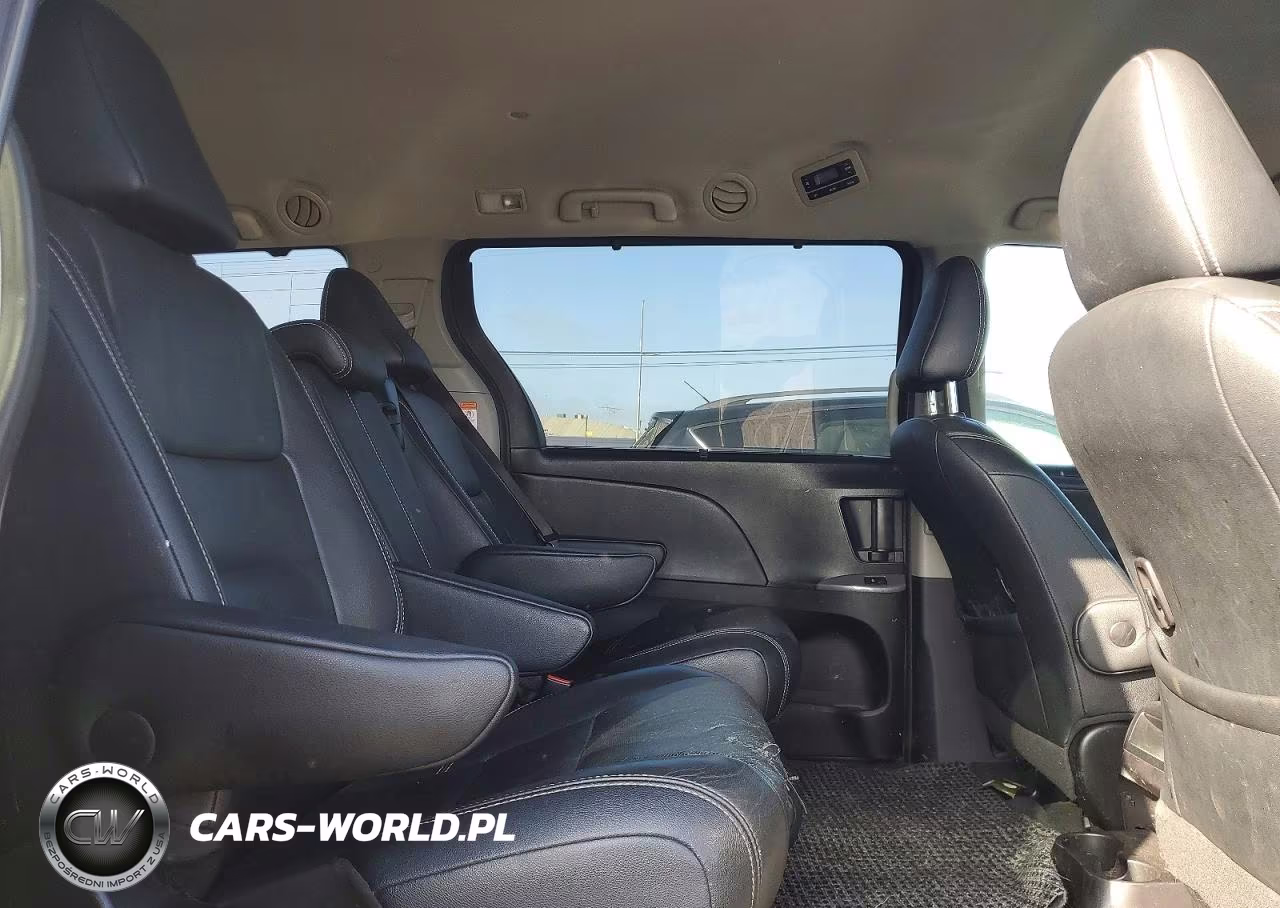 2015 Toyota Sienna Sport VIN:5TDXK3DC3FS655967 - 11