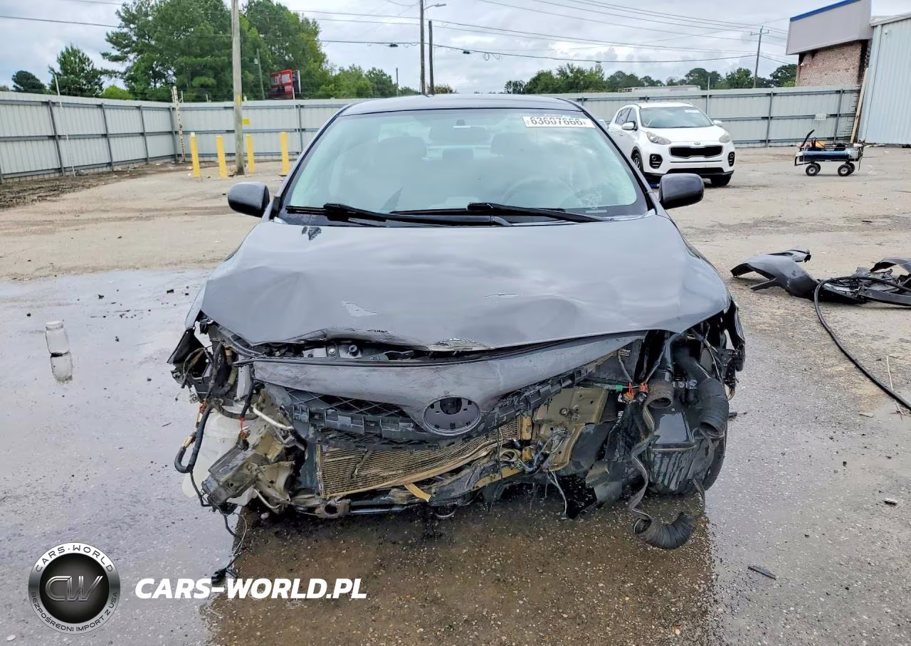 2013 Toyota Corolla S VIN:5YFBU4EE8DP082032 - 5