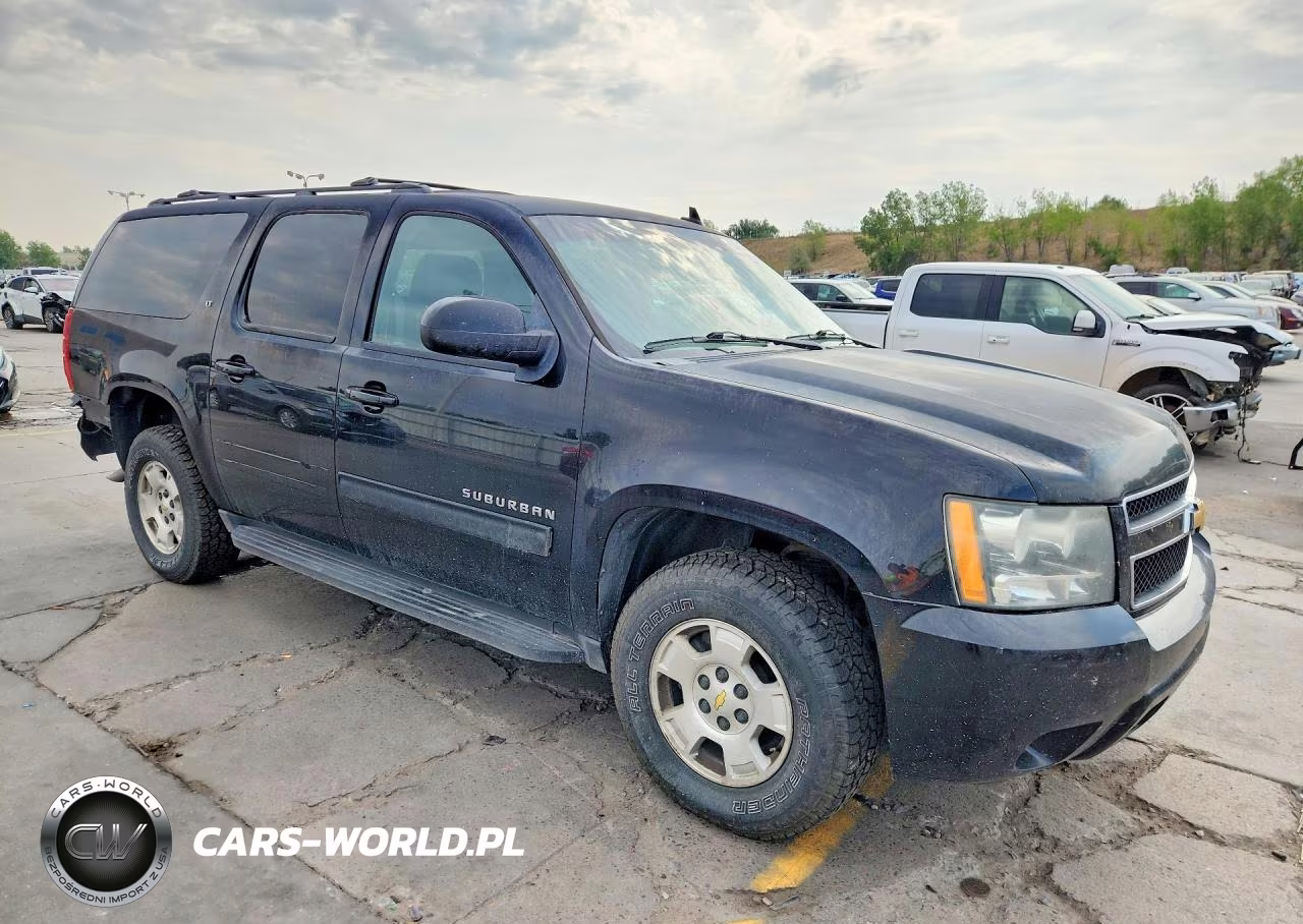 2014 Chevrolet Suburban K1500 Lt VIN:1GNSKJE76ER186801 - 4