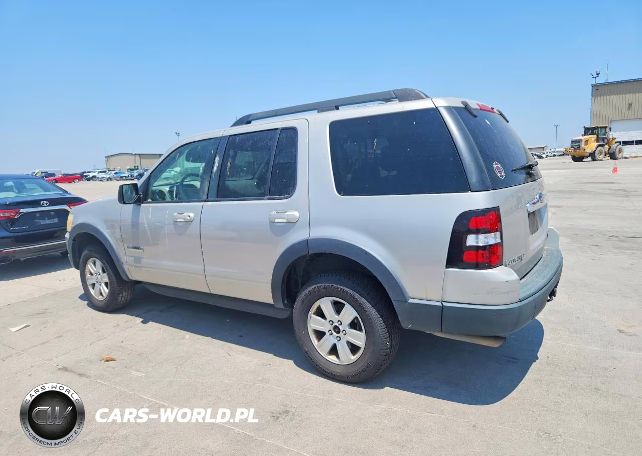 2007 Ford Explorer Xlt VIN:1FMEU63E87UB00026 - 2