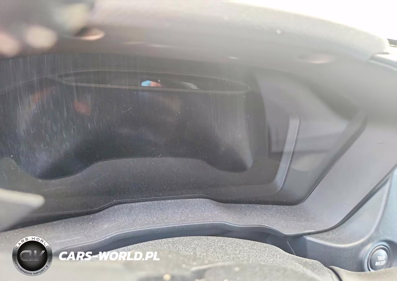 2025 Subaru Forester Premium VIN:JF2SLSED3SH424916 - 9