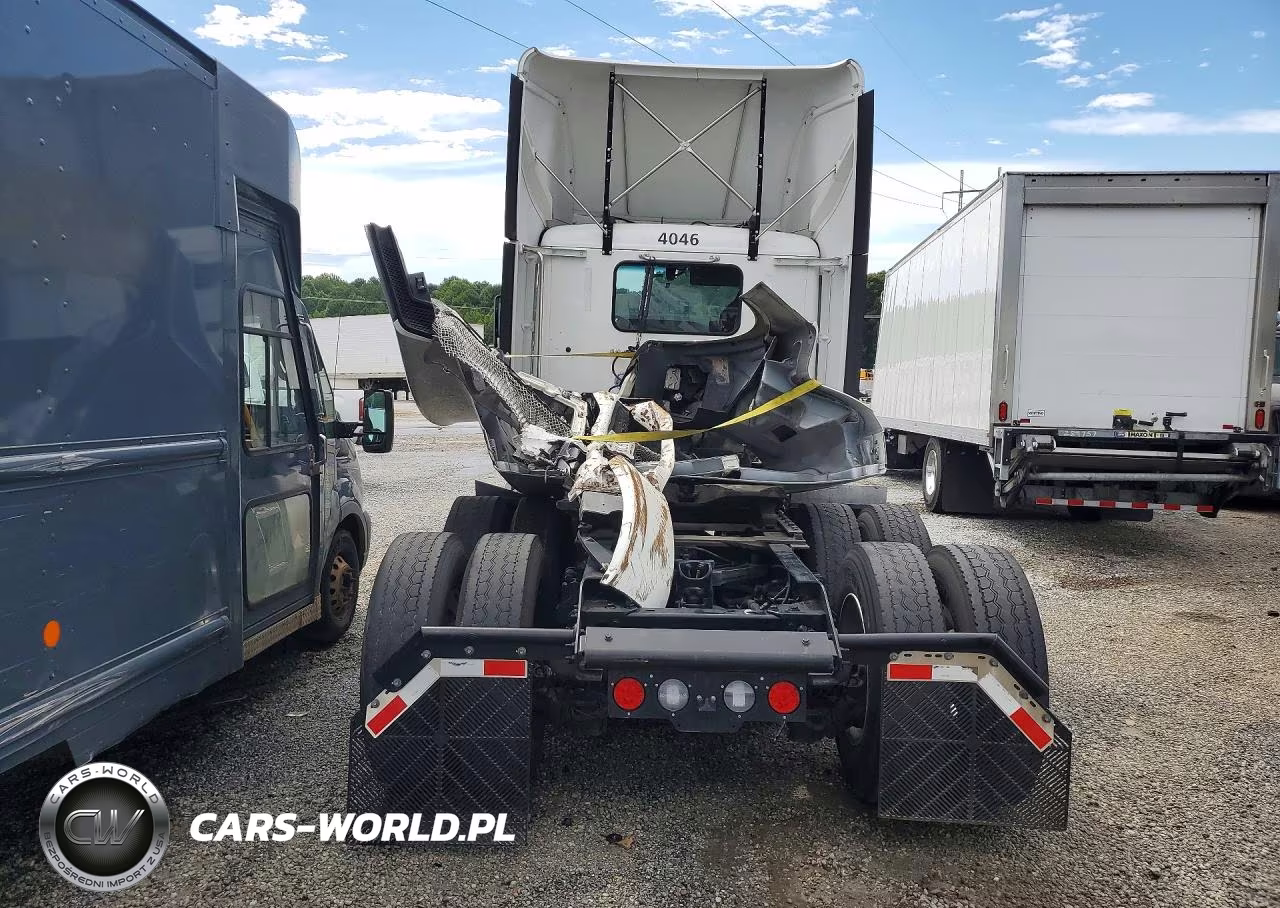 2025 Kenworth T680 Semi Truck VIN:1XKYD49X5SJ144398 - 6