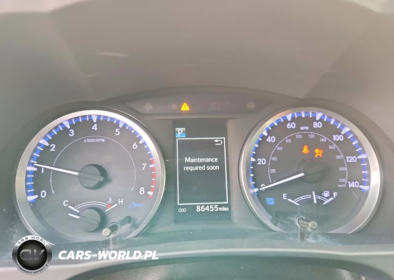 2019 Toyota Highlander Le VIN:5TDBZRFH7KS722047 - 9
