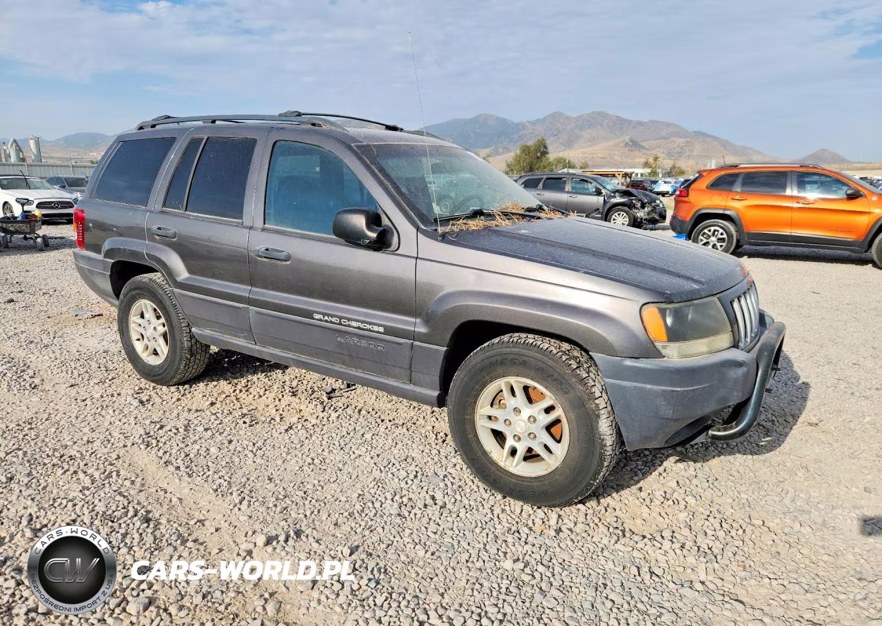 2004 Jeep Grand Cherokee Laredo VIN:1J4GW48N04C370562 - 4