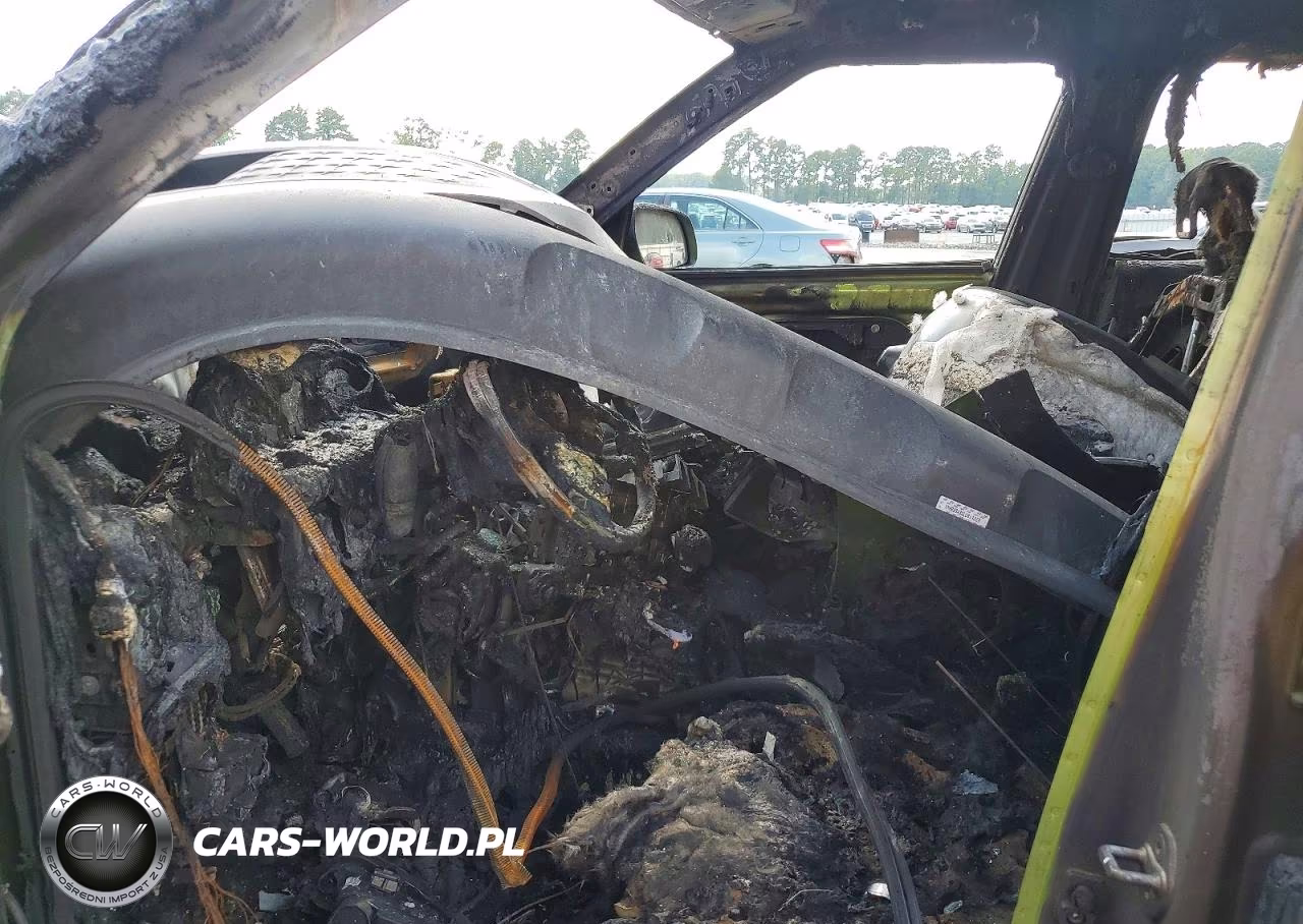 2020 Hyundai Venue Se VIN:KMHRB8A3XLU019317 - 7
