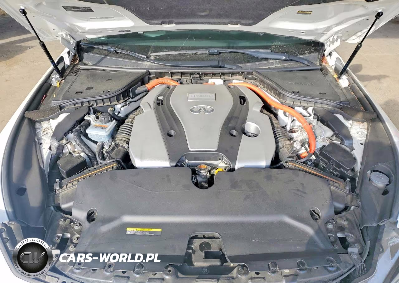 2015 Infiniti Q50 Hybrid Premium VIN:JN1AV7APXFM790793 - 11