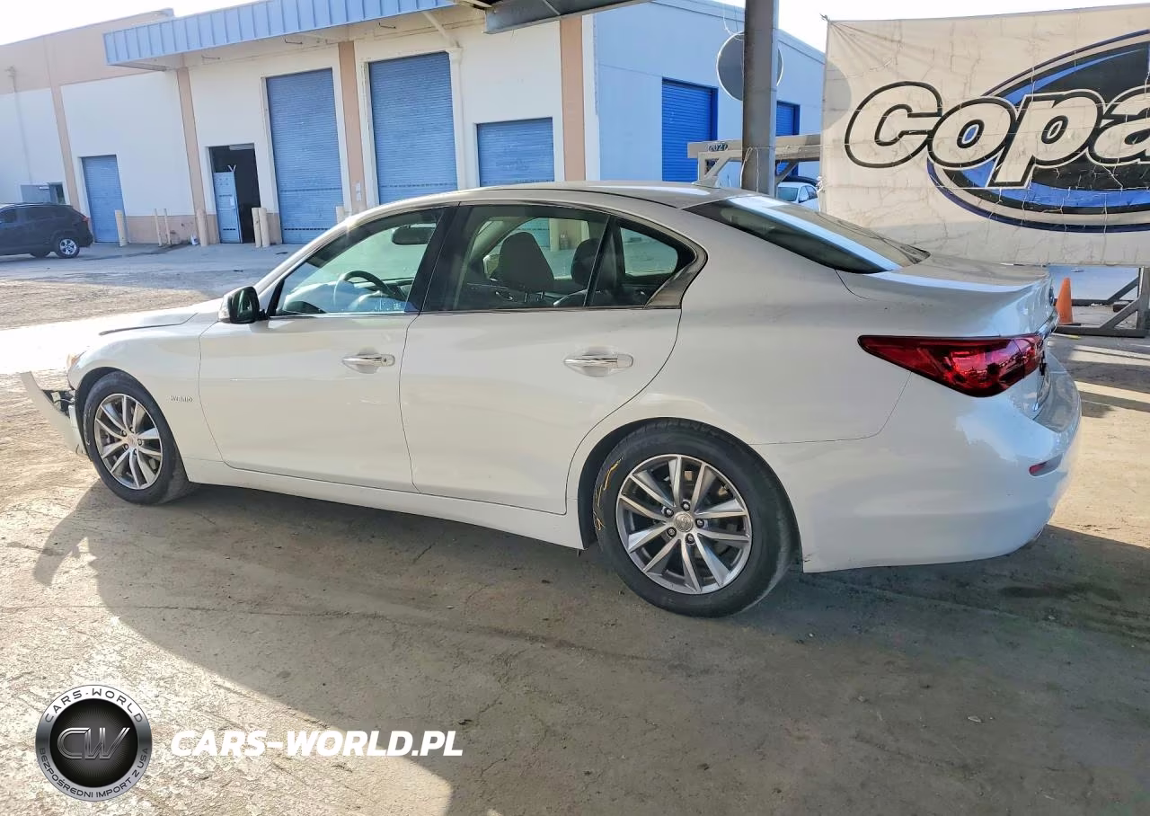 2015 Infiniti Q50 Hybrid Premium VIN:JN1AV7APXFM790793 - 2