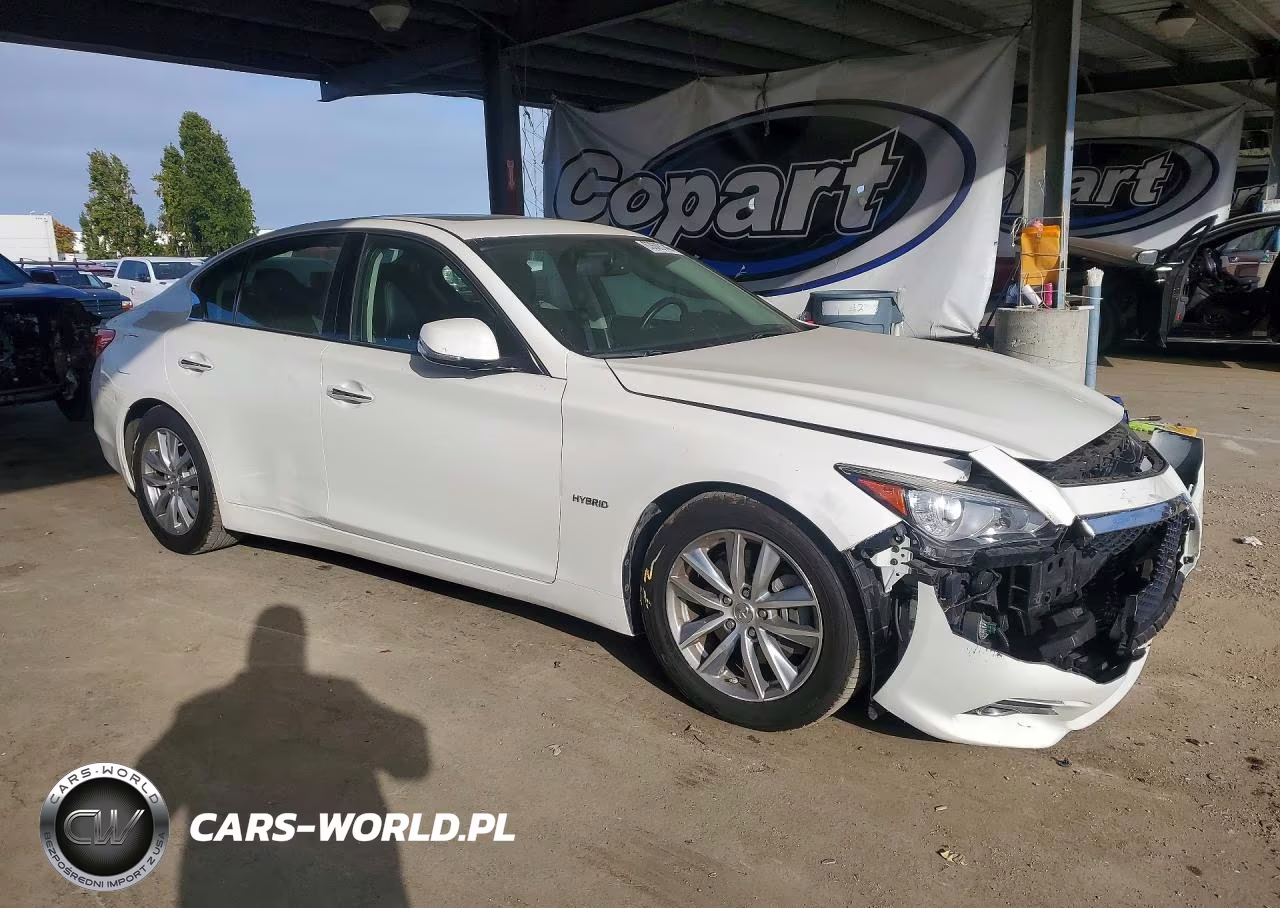 2015 Infiniti Q50 Hybrid Premium VIN:JN1AV7APXFM790793 - 4