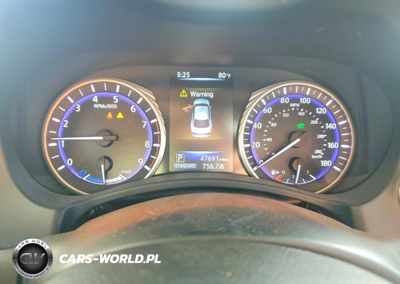 2015 Infiniti Q50 Hybrid Premium VIN:JN1AV7APXFM790793 - 9