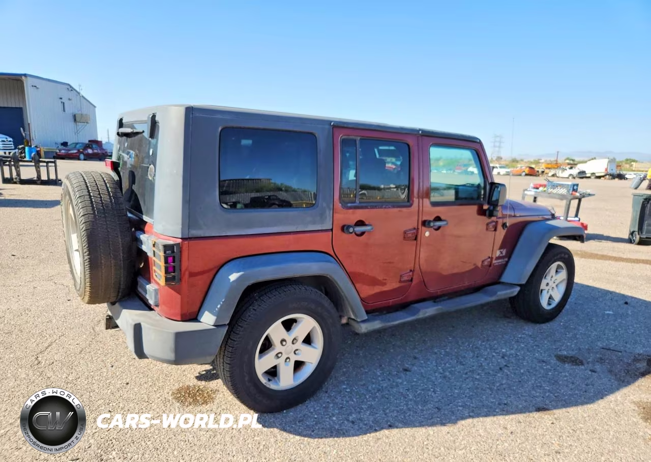 2007 Jeep Wrangler X VIN:1J4GB39127L160647 - 3