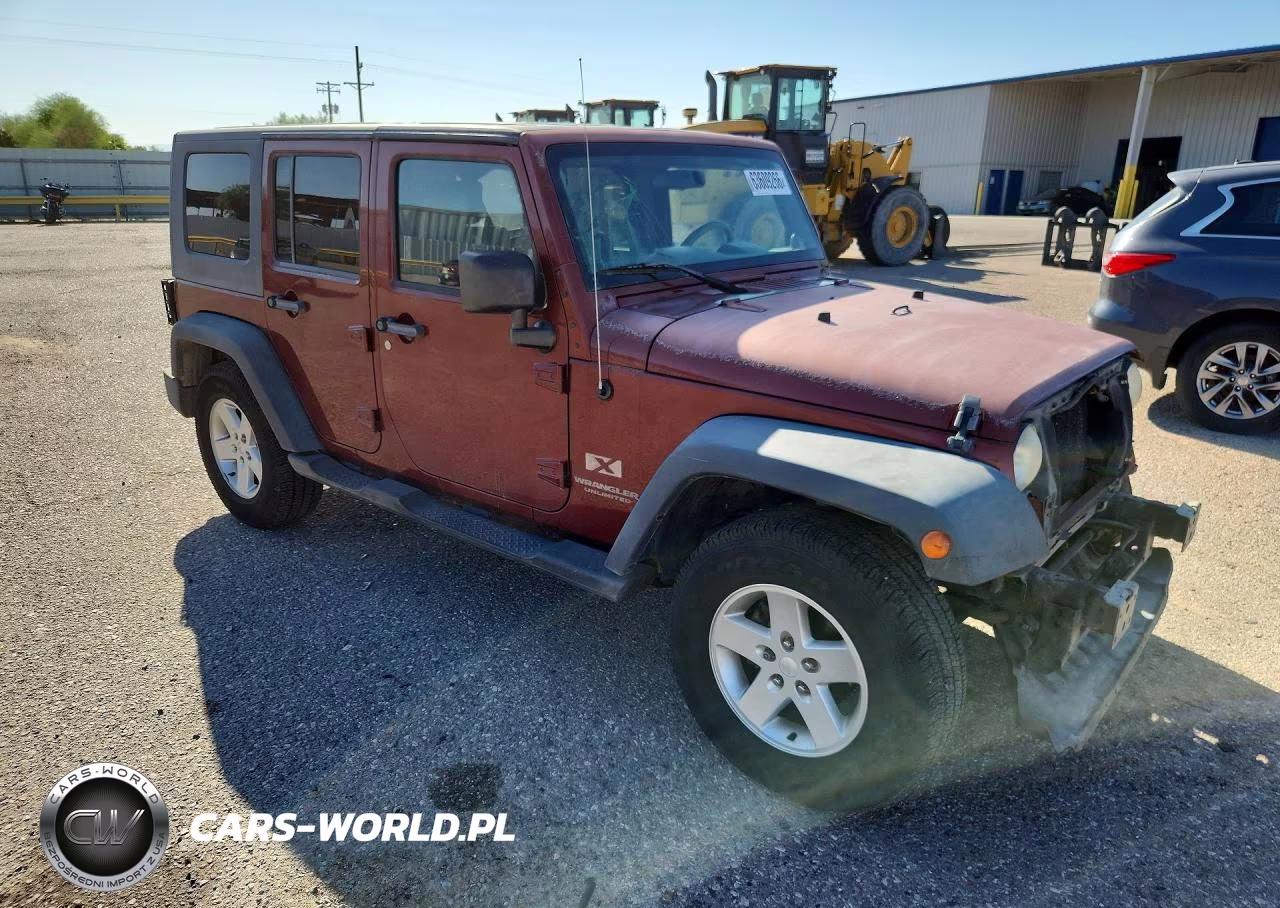 2007 Jeep Wrangler X VIN:1J4GB39127L160647 - 4