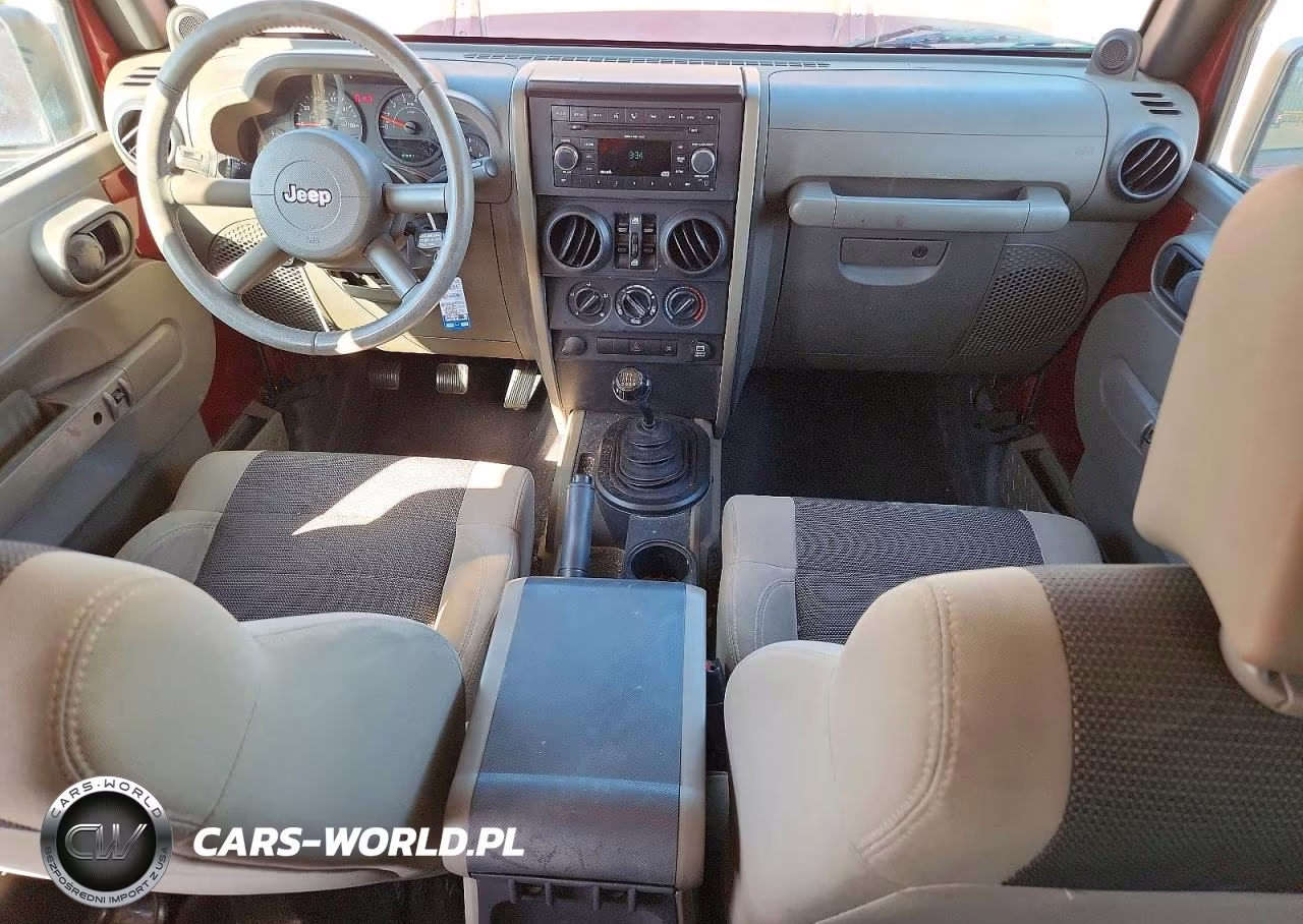 2007 Jeep Wrangler X VIN:1J4GB39127L160647 - 8