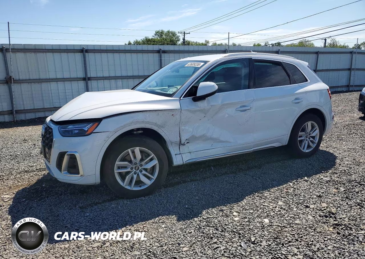2022 Audi Q5 Premium 45 VIN:WA1GAAFYXN2094098 - 1
