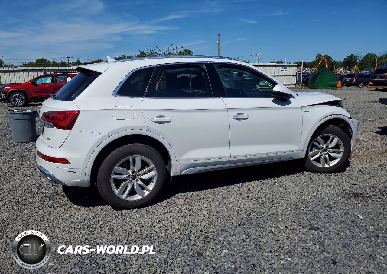 2022 Audi Q5 Premium 45 VIN:WA1GAAFYXN2094098 - 3