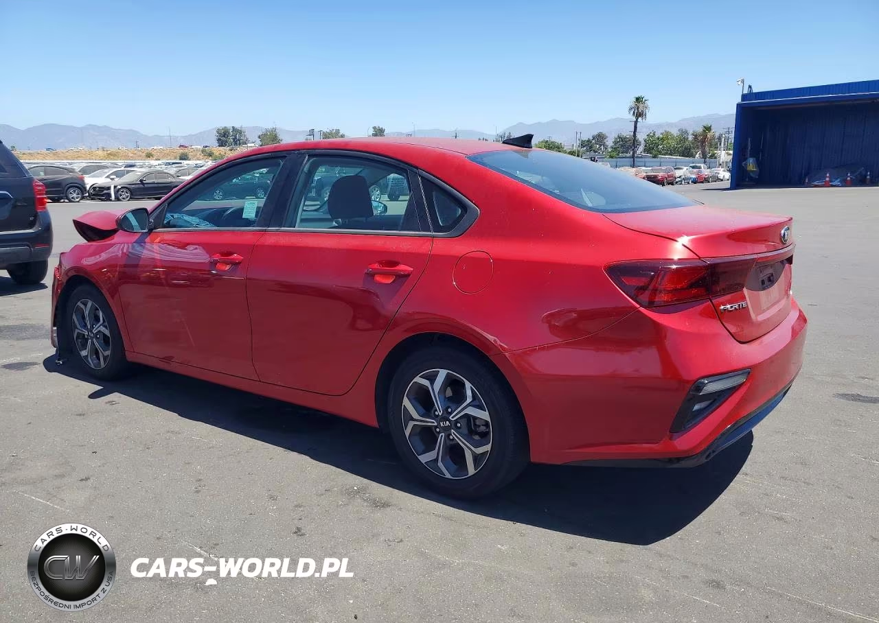 2021 Kia Forte Lxs VIN:3KPF24AD8ME364404 - 2