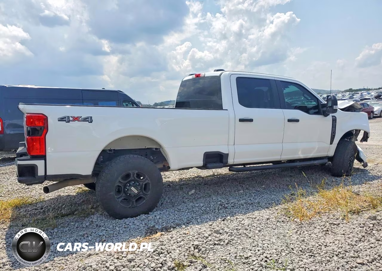 2023 Ford F250 Super Duty VIN:1FT8W2BN6PEC55626 - 3