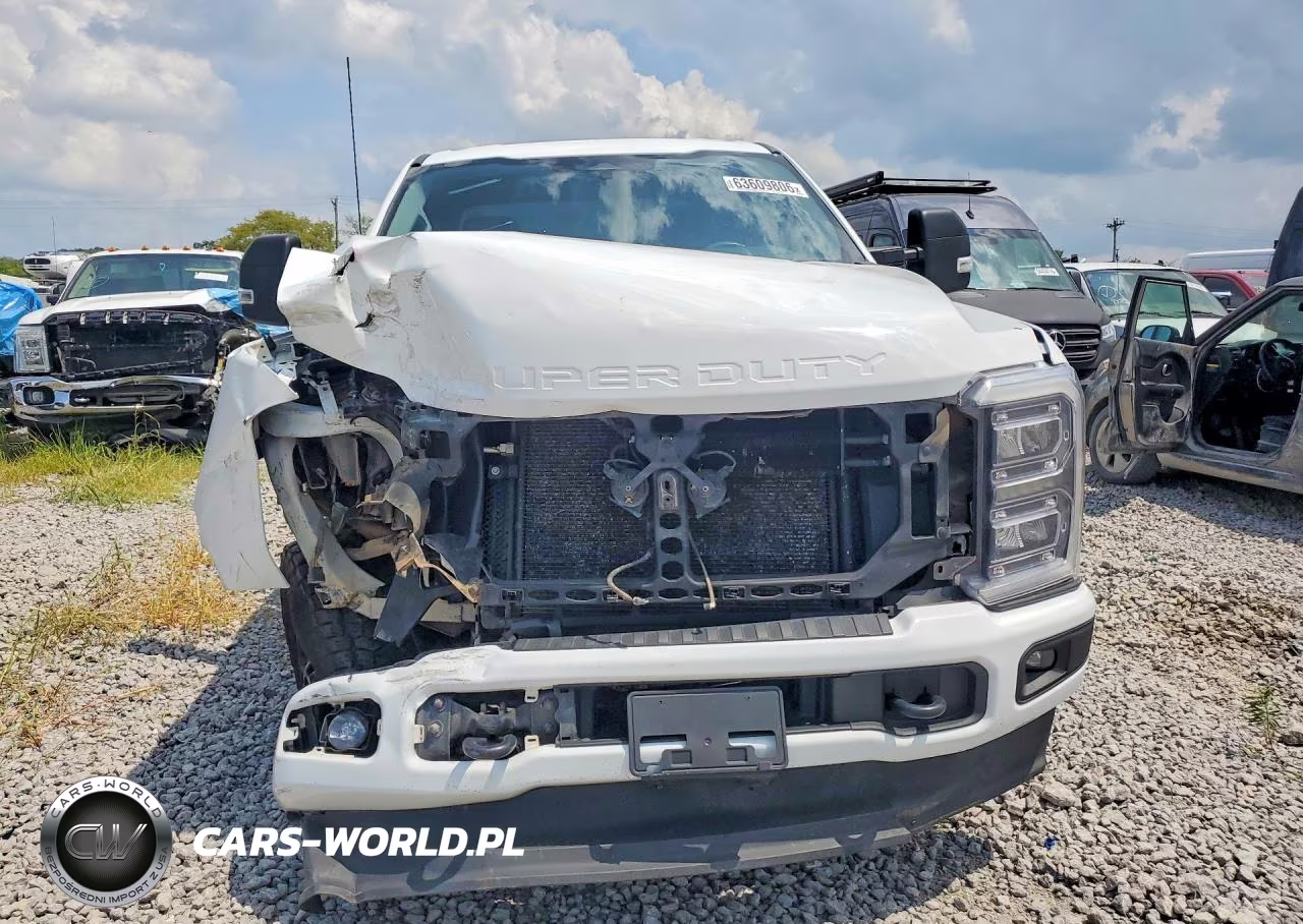 2023 Ford F250 Super Duty VIN:1FT8W2BN6PEC55626 - 5