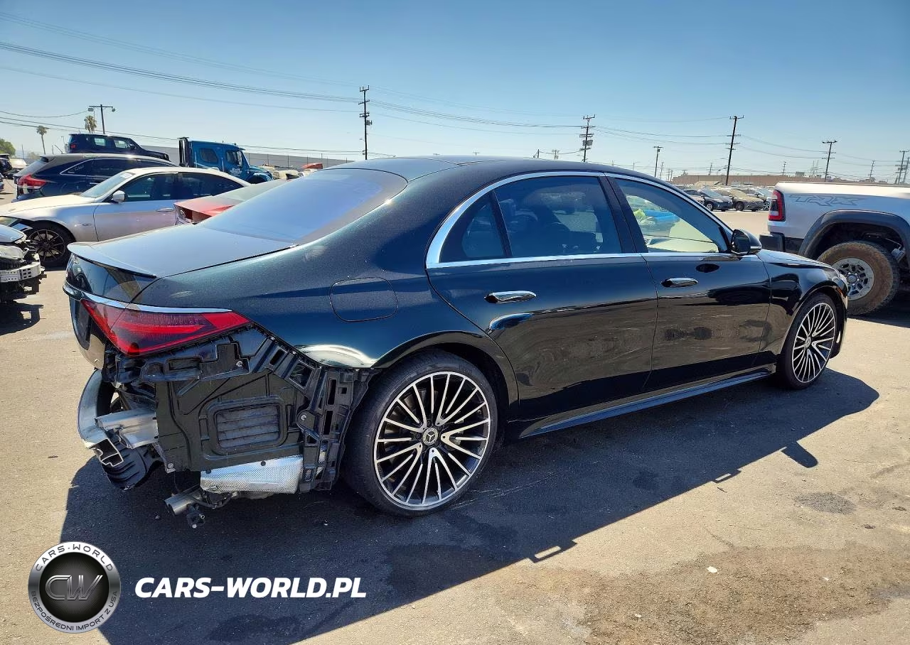 2022 Mercedes-Benz S 500 4Matic VIN:W1K6G6DB8NA107597 - 3