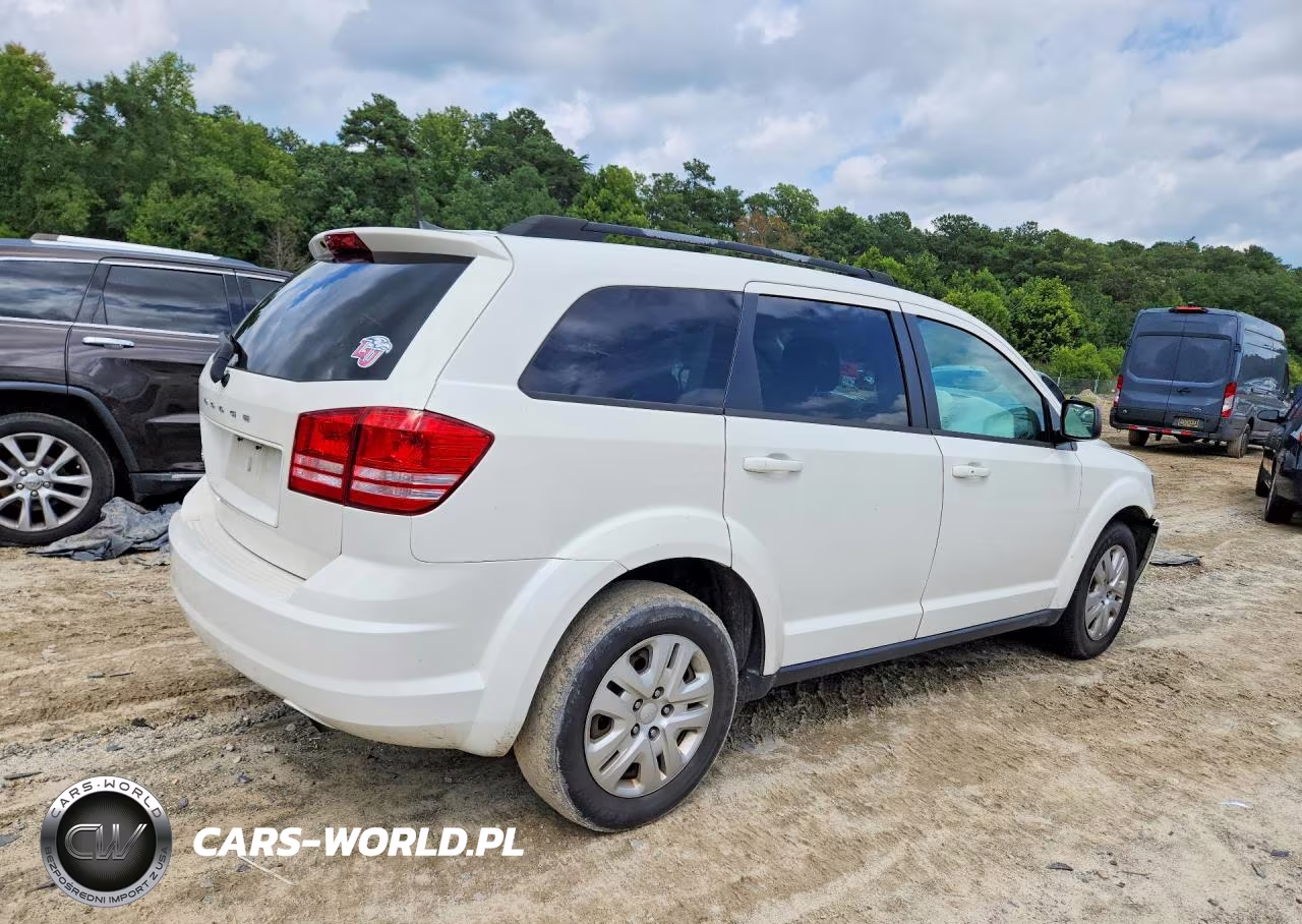 2018 Dodge Journey Se VIN:3C4PDCABXJT524927 - 3