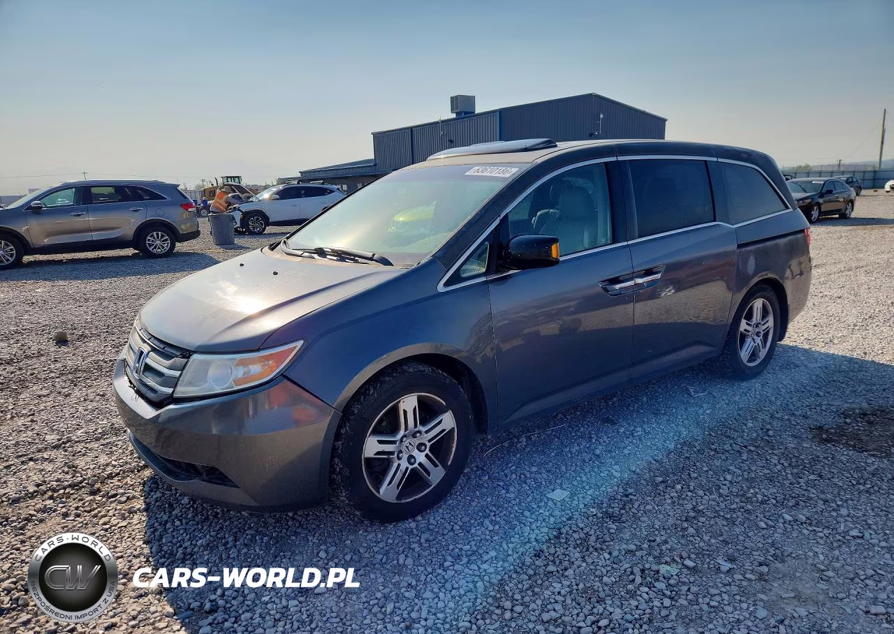 2012 Honda Odyssey Touring – zdjęcie 1 z 13