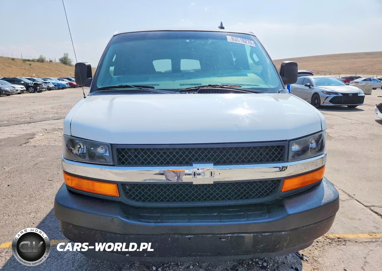 2018 Chevrolet Express G2500 Ls VIN:1GAWGEFP5J1240107 - 5