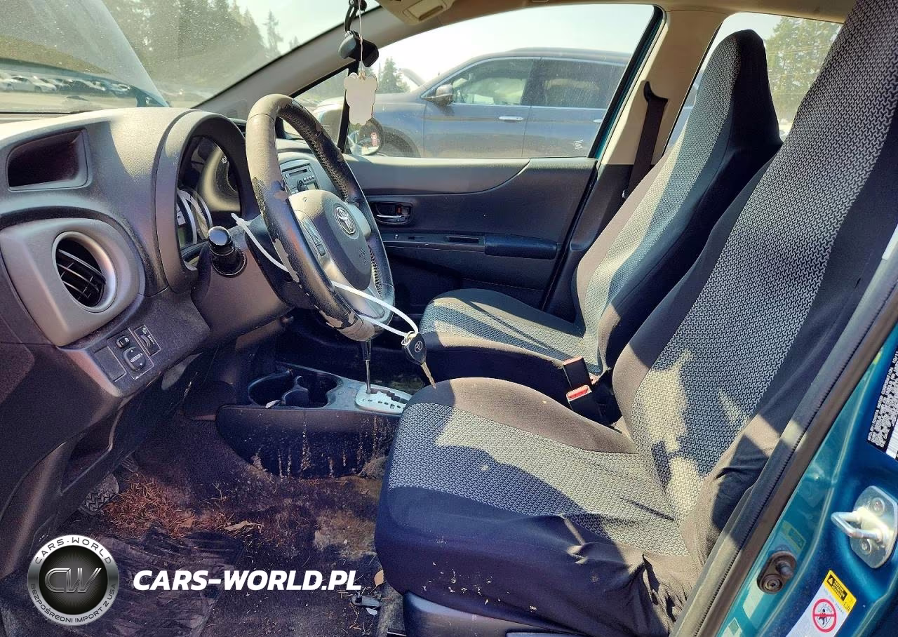 2012 Toyota Yaris 5-Door Se VIN:JTDKTUD39CD506144 - 7