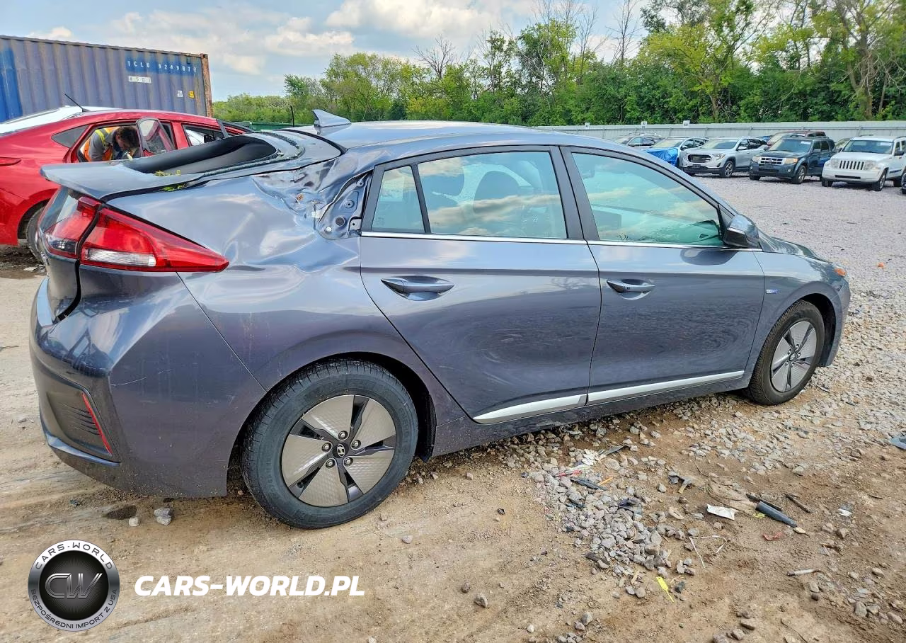 2020 Hyundai Ioniq Se VIN:KMHC75LC7LU197513 - 3