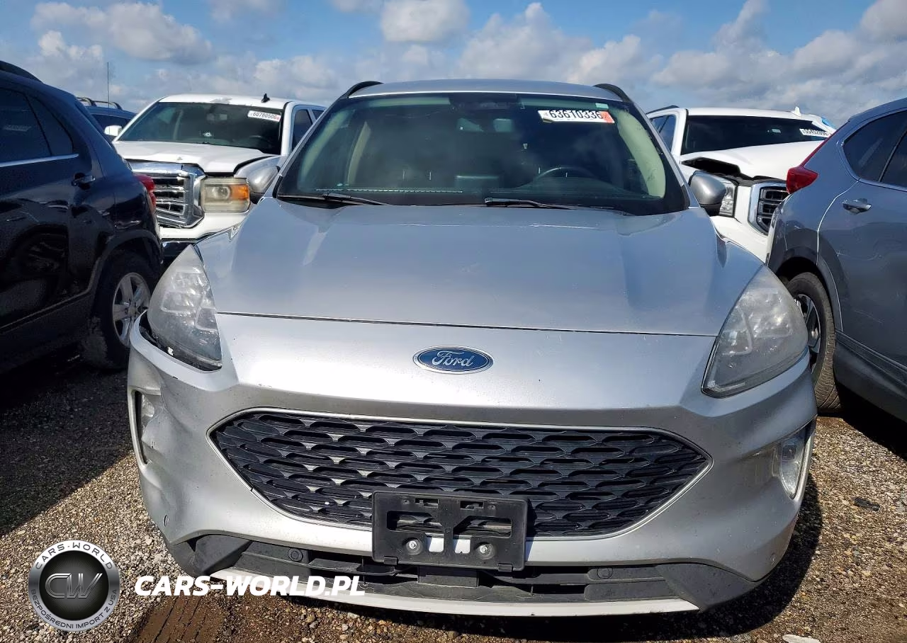 2020 Ford Escape Titanium VIN:1FMCU9J94LUB25014 - 5
