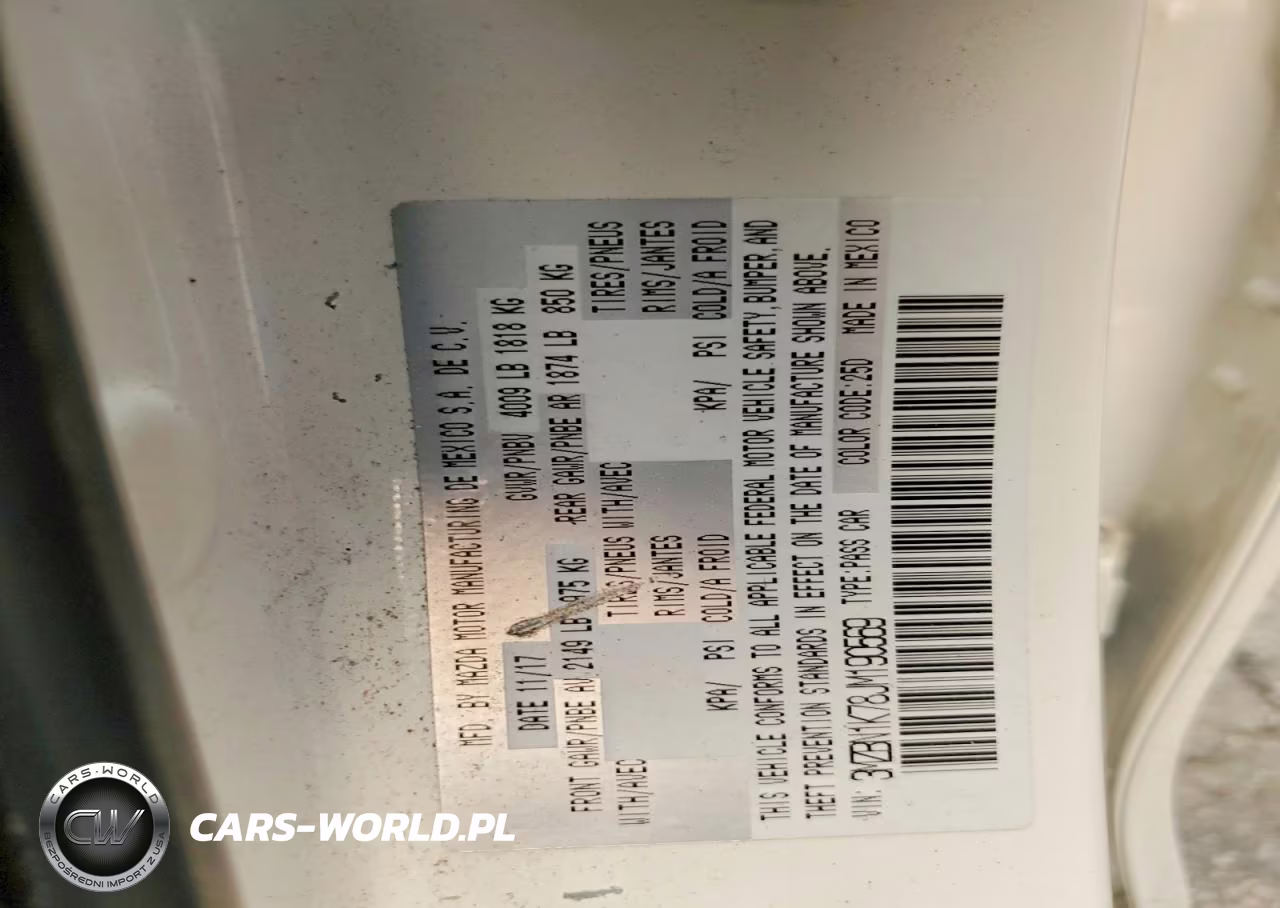 2018 Mazda 3 Sport VIN:3MZBN1K78JM190569 - 12